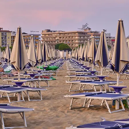 Appartamento Lovely With Terrace